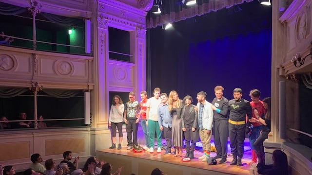 I ragazzi Asperger a teatro raccontano chi sono i veri eroi