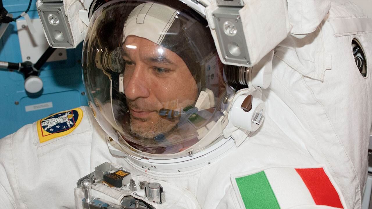 Ecco cosa non torna nelle parole di Parmitano sul Covid-19