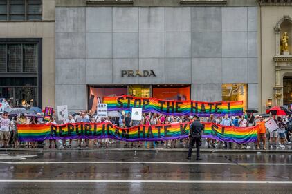 New York, manifestazioni sotto la Trump Tower 1