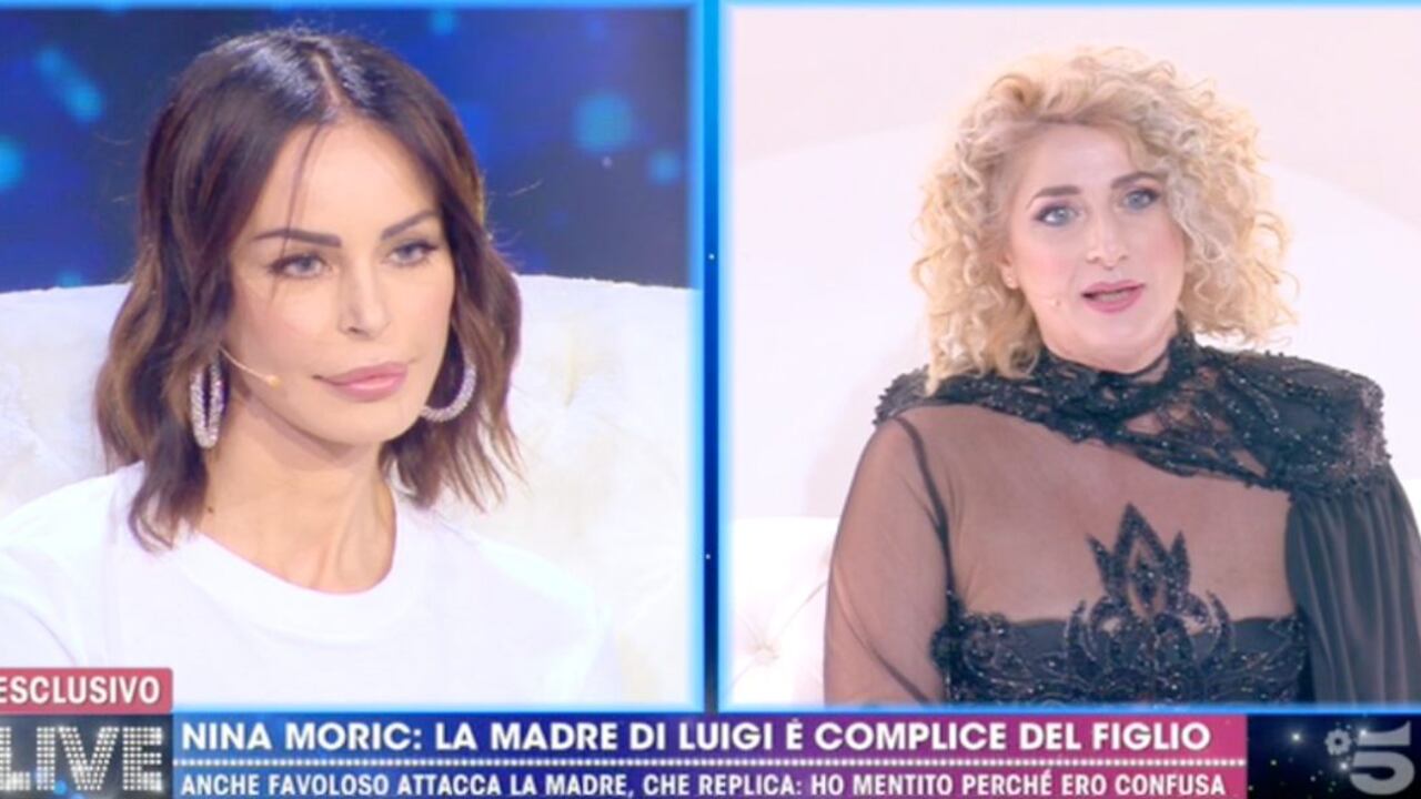 La madre di Favoloso a Nina Moric: "Hai un cantiere in faccia"