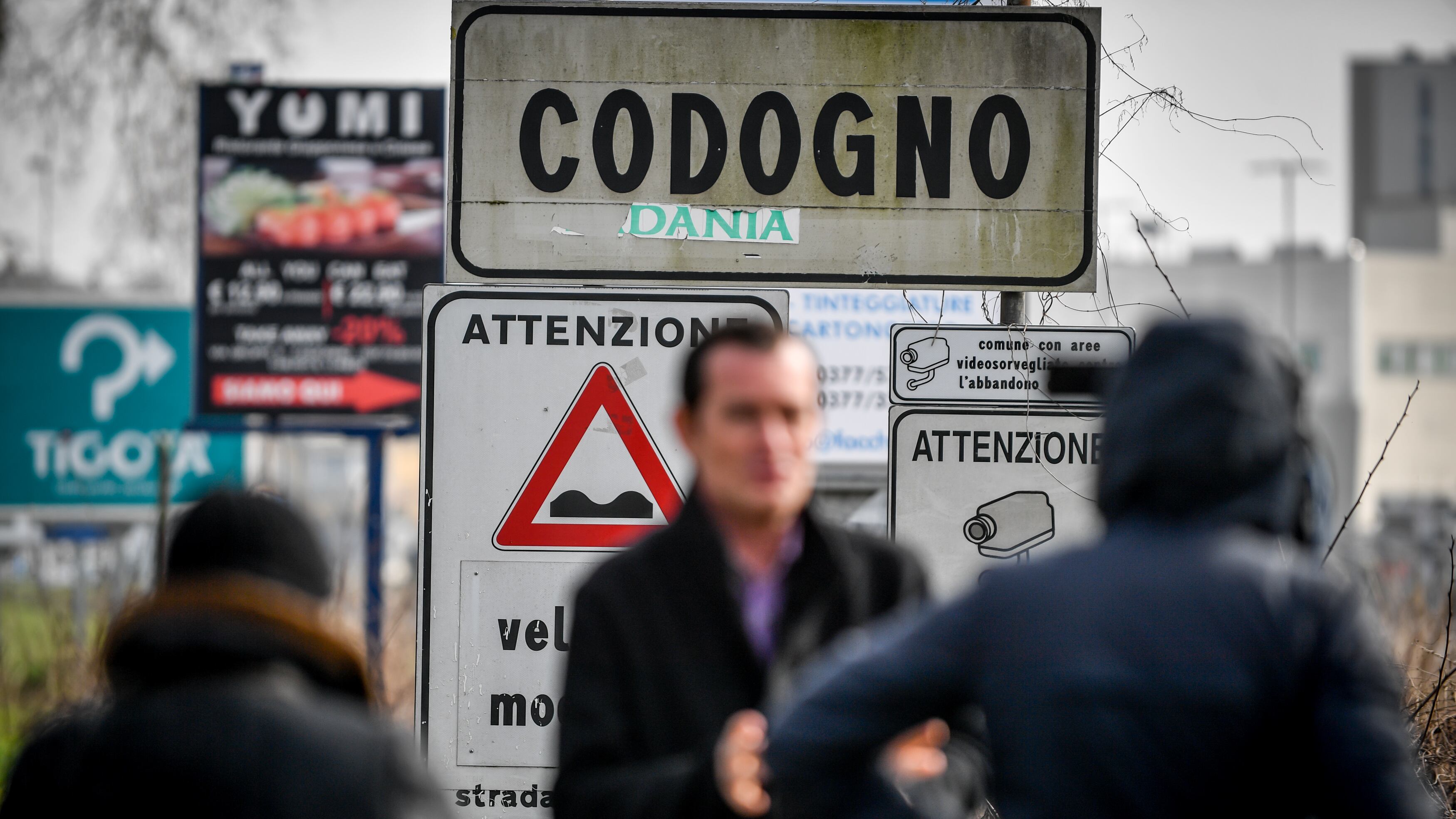 Domani il centrodestra manifesta in Duomo. E Mattarella è a Codogno