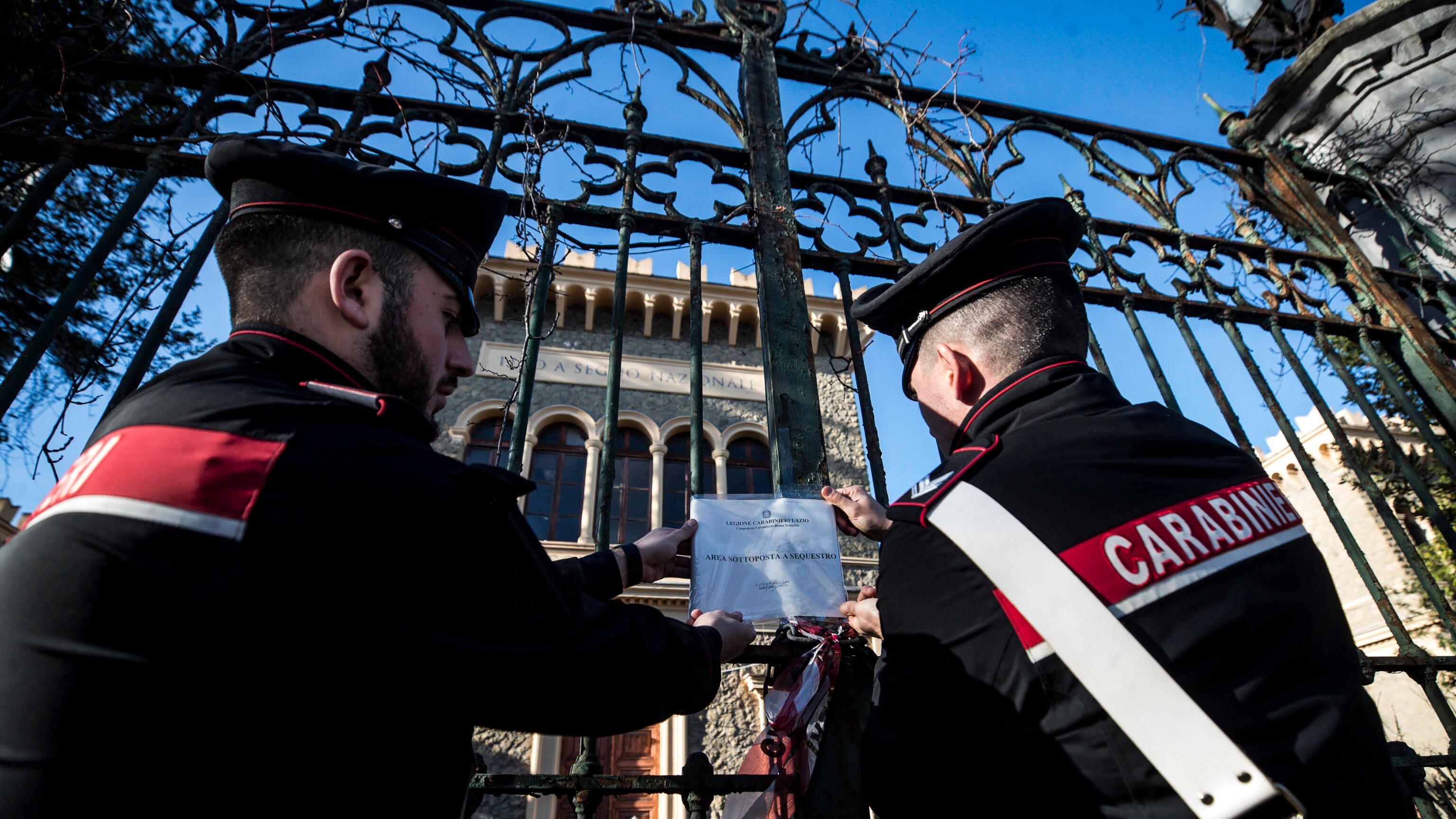 "La pistola a Campiti? Non è la prima volta". Il giallista inguaia il poligono