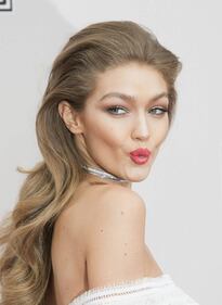 Gigi Hadid, lato b e trasparenze 19