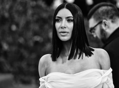 Kim Kardashian, nudo completo allo specchio 15