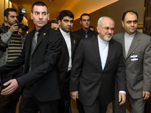 Iran, intesa sul nucleare vicina. Ma i negoziati potrebbero continuare domani