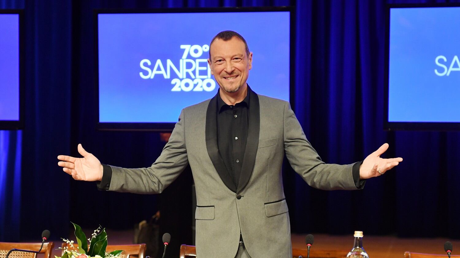 Salvini commenta i cachet (stellari) di Sanremo: "Cifre pazzesche"