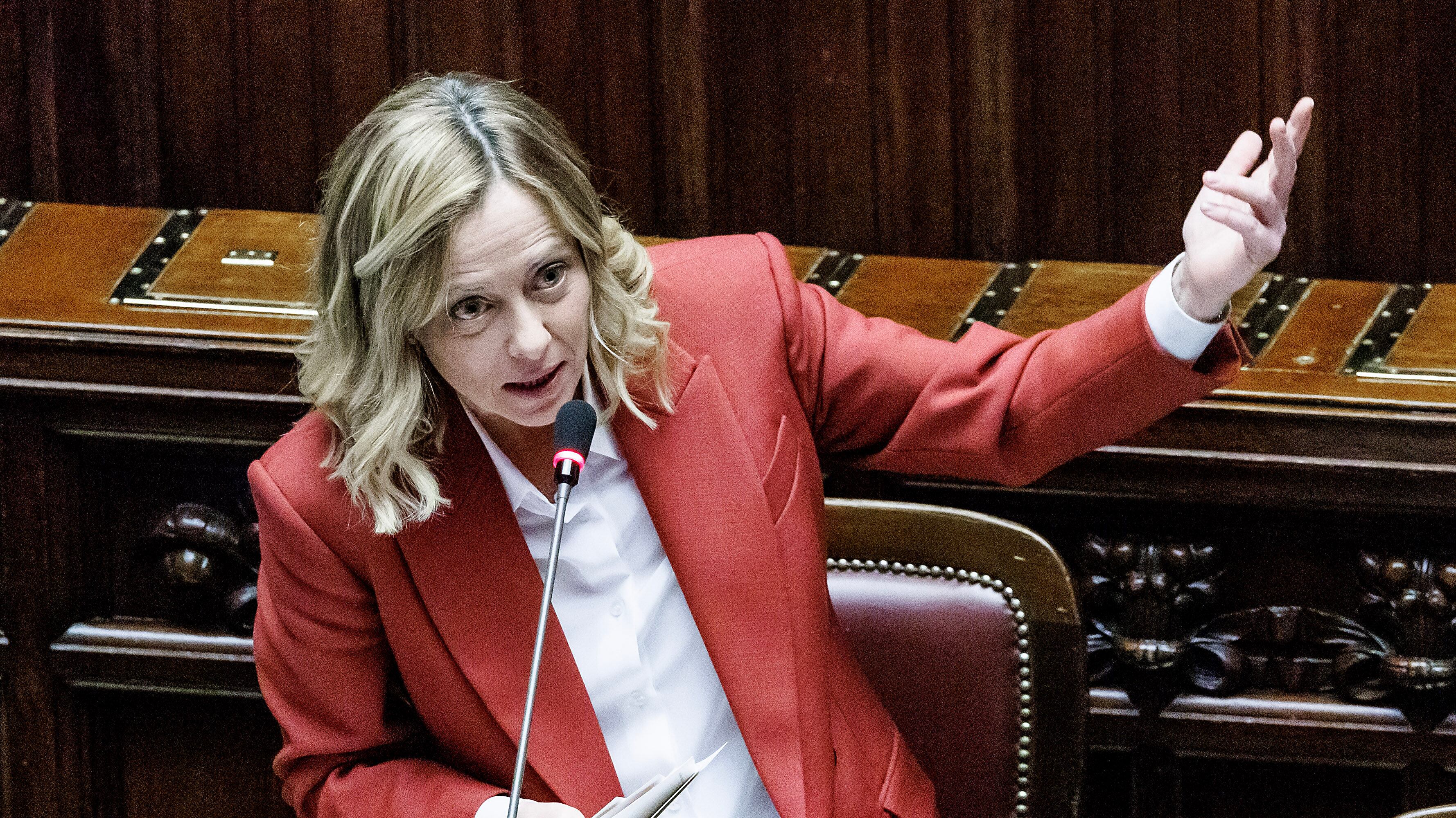 L'Istat premia il governo, Meloni esulta: "Sono fiera, c'è un'inversione di rotta"