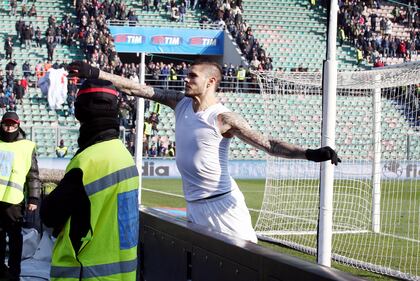 Litigio furibondo tra Icardi e i tifosi 7