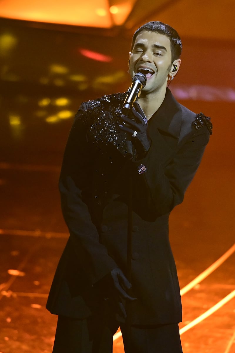 Sanremo 2024: ecco il look della finalissima del Festival di Maninni 4