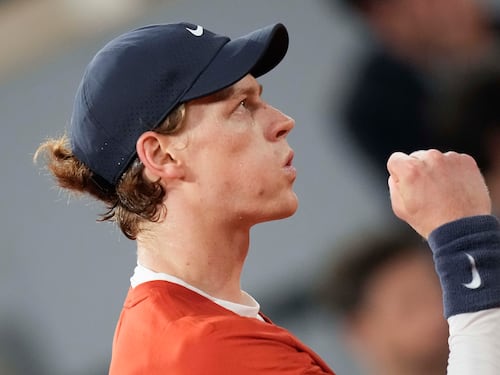 Roland Garros, Sinner elimina anche Kotov: vittoria in tre set, adesso gli ottavi