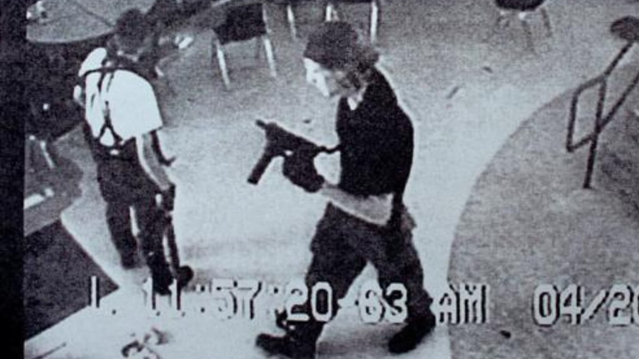 Jihadisti, nazi, anarchici (e armi stampate in 3D): tutte le minacce al Paese. "Seminiamo il panico"