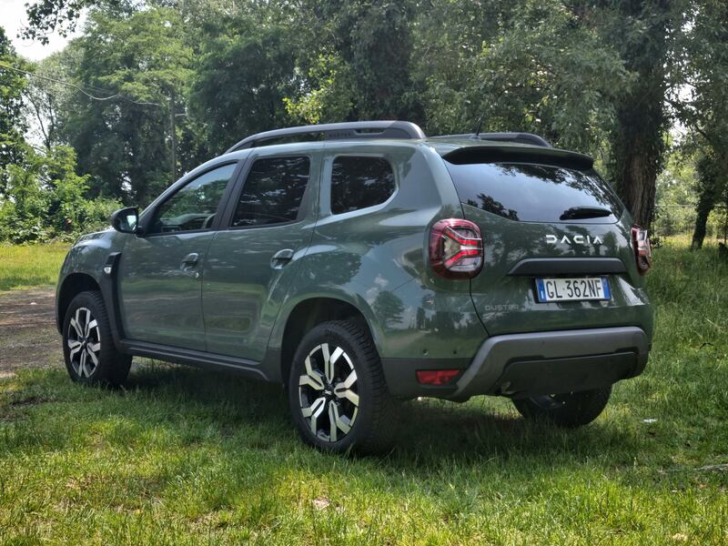 Dacia Duster gallery fotografica 10