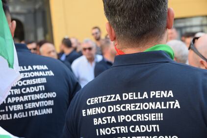 La manifestazione delle forze dell'ordine 2
