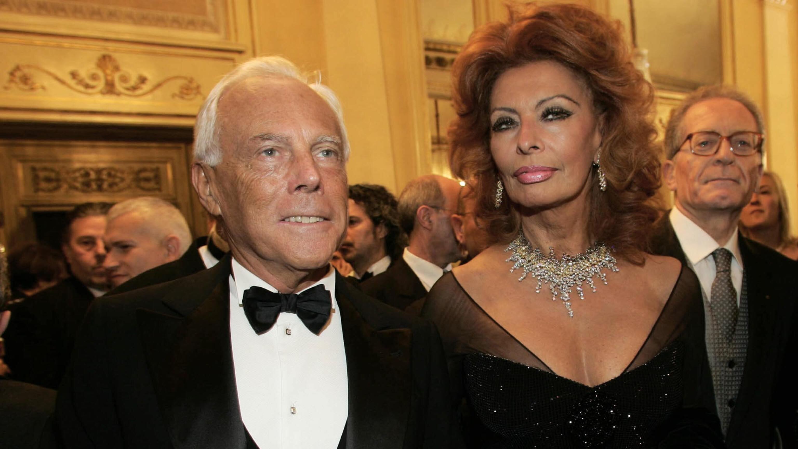 "Leggenda". "Gigante". "Amico". Addio all'icona del made in Italy