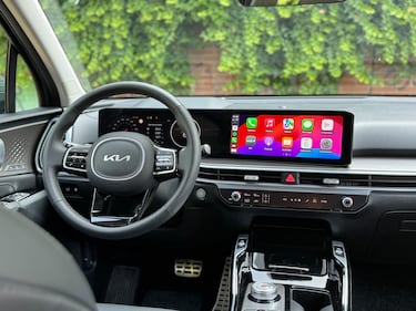 Kia Sorento 2024: guarda la gallery del rinnovato SUV da famiglia, anche Diesel 15