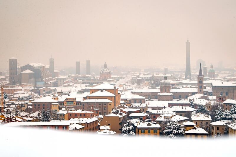 Bologna sotto la neve, le immagini 10