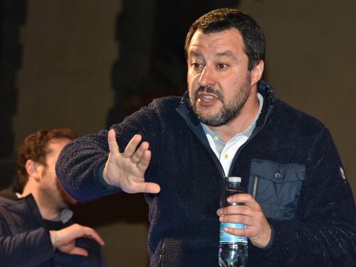 "Vilipendio alla magistratura": Salvini a processo entro l'estate