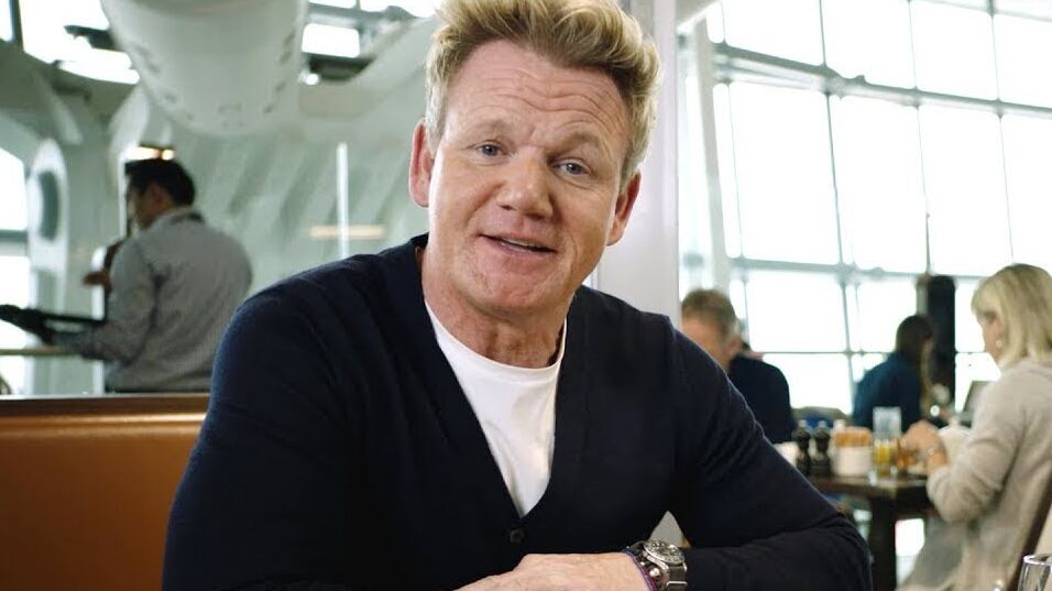 Gordon Ramsay balla con la figlia in un video virale sul web