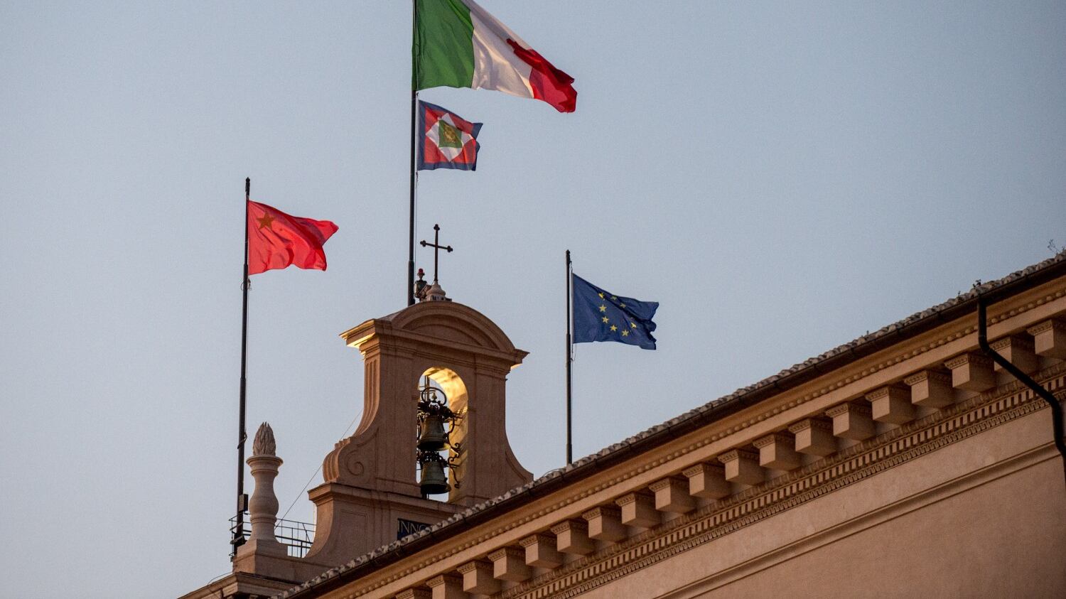 Però in quelle stelle non brillano i diritti umani