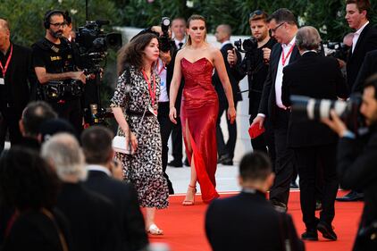 Scarlett Johansson incanta il carpet di del Festival di Venezia  1
