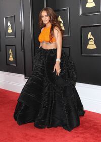 Grammy 2017, i look più sexy sul red carpet 13