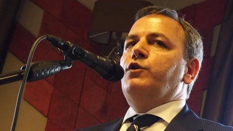 Torre Annunziata: il sindaco Ascione getta la spugna e si dimette