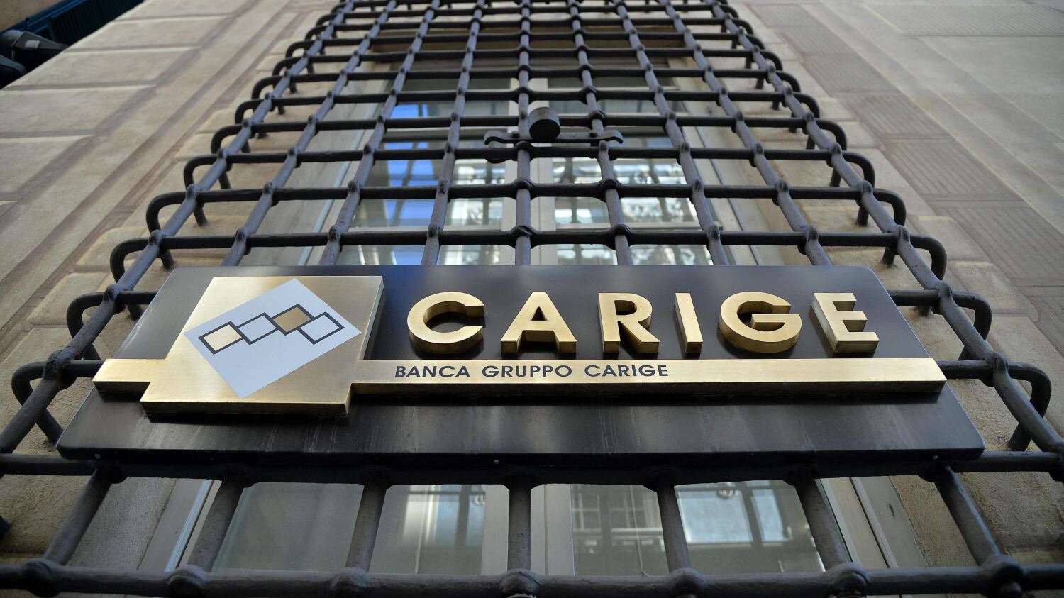 Carige respinge l'offerta di Apollo