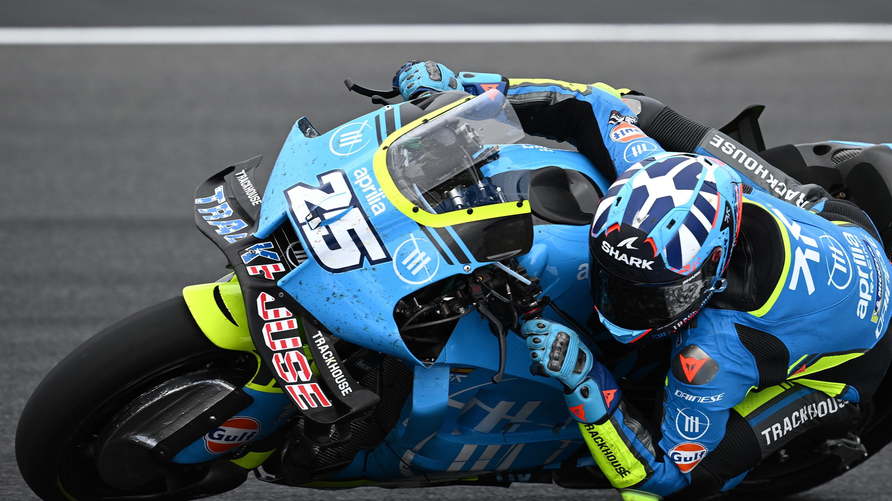 MotoGP Australia, trionfa Raul Fernandez davanti a Diggia e Bezzecchi. Fuori Bagnaia