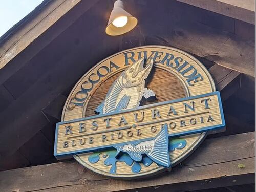 Usa, i bambini fanno confusione al ristorante: genitori multati