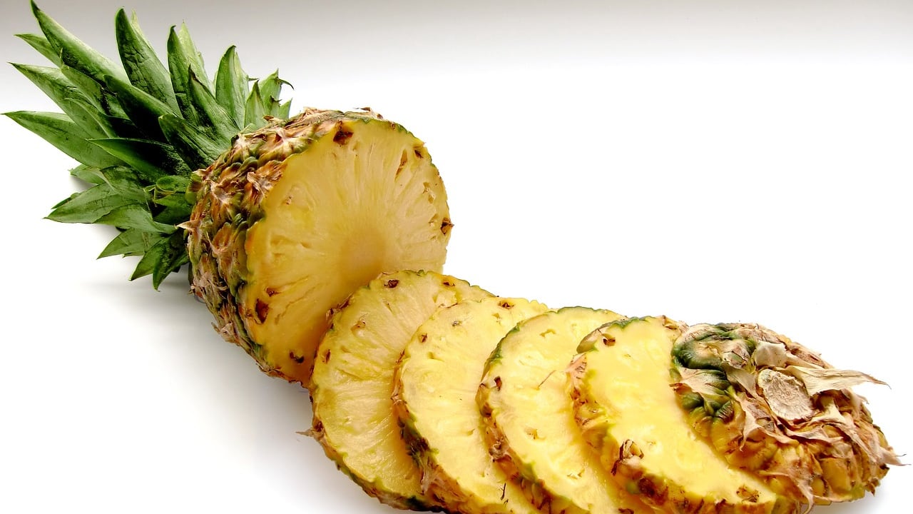 Come capire se l'ananas è buono: i trucchi per scegliere quella giusta
