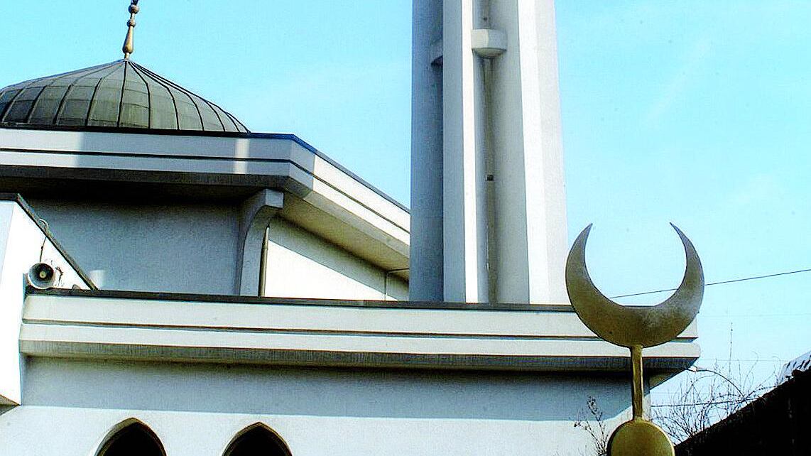 «Referendum anti moschea in zona 8»