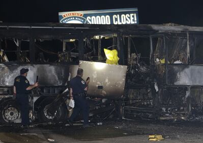 USA, scontro fra tir e bus, morti 9 studenti, almeno 32 feriti 15