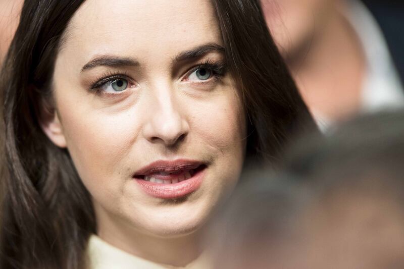 Dakota Johnson hot, sexy per "50 Sfumature di Nero" 72
