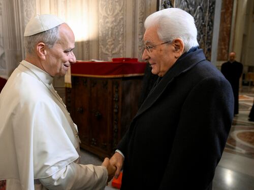 Papa a Mattarella: “Prego per bene e prosperità dell’Italia”. La replica del Presidente: “Mai rassegnarsi alla guerra"