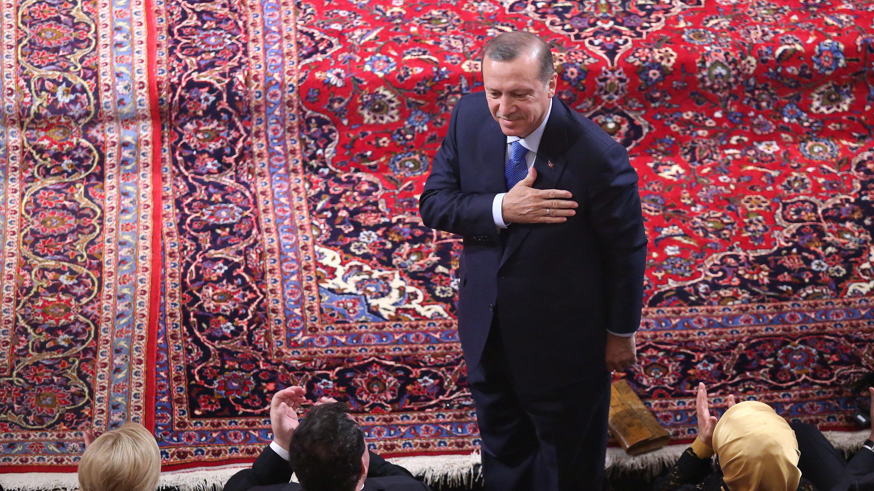 Jihadisti, censura e islamismo: Erdogan non può darci lezioni