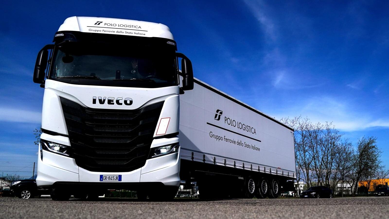 Green dal primo all'ultimo miglio: i nuovi camion "verdi" del gruppo Fs