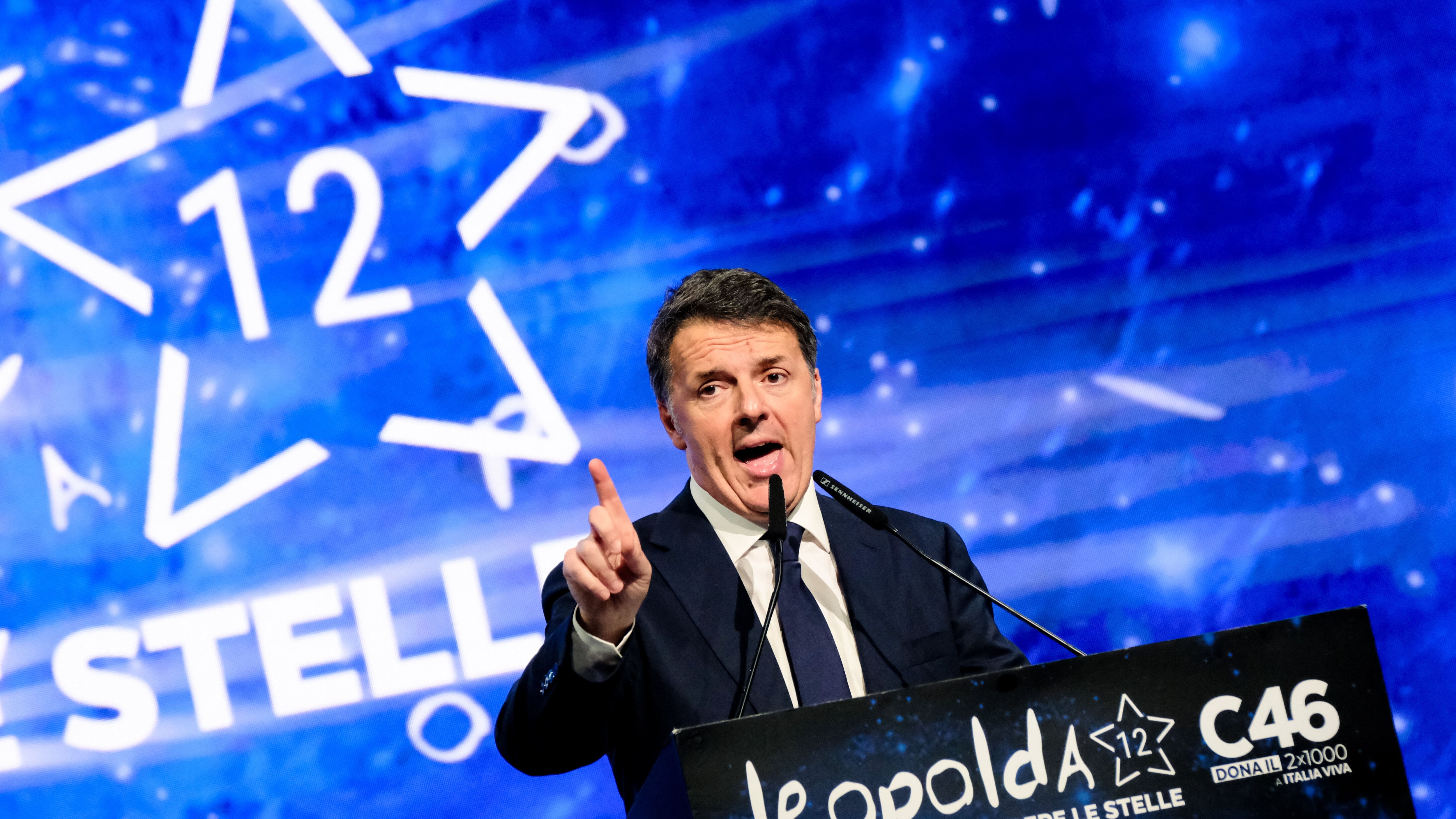 "L'unica alternativa contro Meloni". Anche Renzi nel campo larghissimo