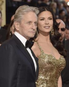 Catherine Zeta Jones, bellezza e fascino da vendere 1