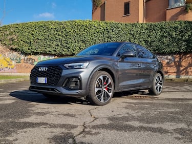 Audi Q5 Spoortback PHEV, guarda le foto 1