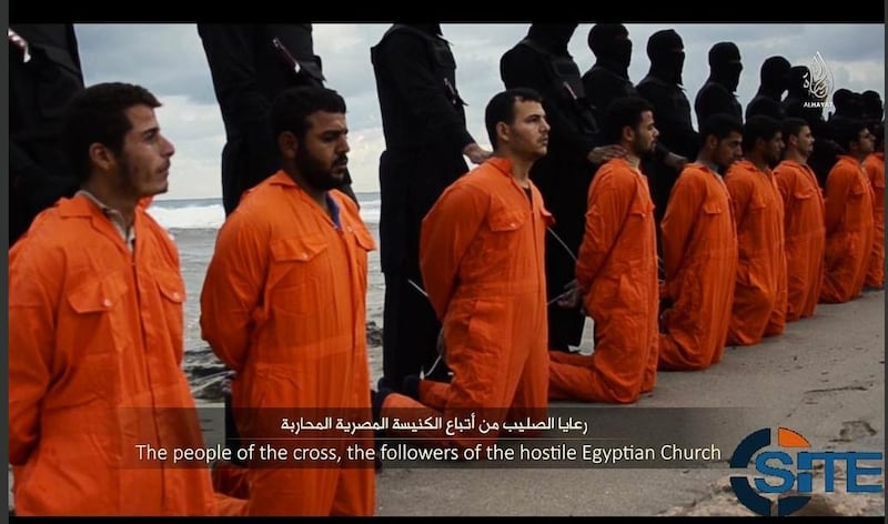 Libia, jihadisti dell'Isis decapitano i cristiani copti  4
