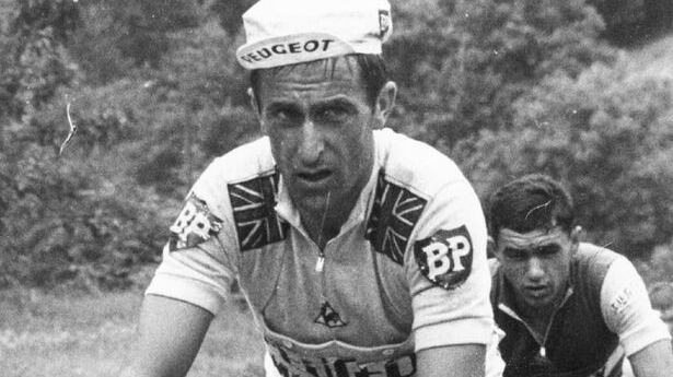 Ciclismo, 50 anni fa la morte di Tom Simpson, prima vittima del doping