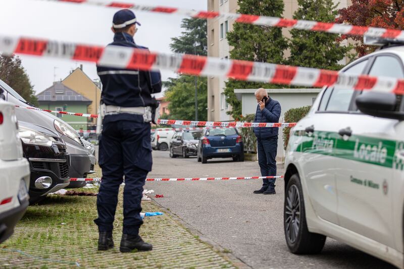 Donna accoltellata a Milano: è in pericolo di vita 5
