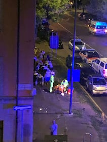 Incendio a Milano: morte sei persone in una casa di riposo 7