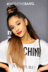 Ariana Grande, foto sexy della popstar 13