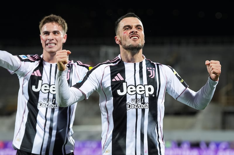 Fiorentina Juventus Kostic celebrazione