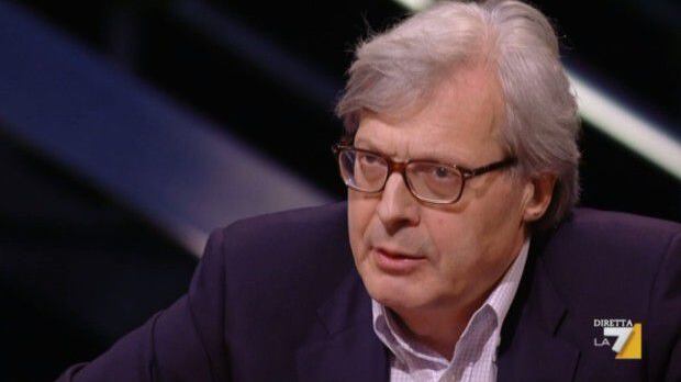 Quarto, Sgarbi attacca Grillo e Saviano: "Due nazisti stupratori"