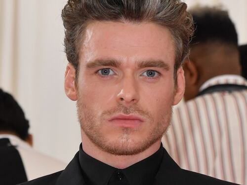 Richard Madden: "Poco divertente fare sesso gay nel film su Elton John"