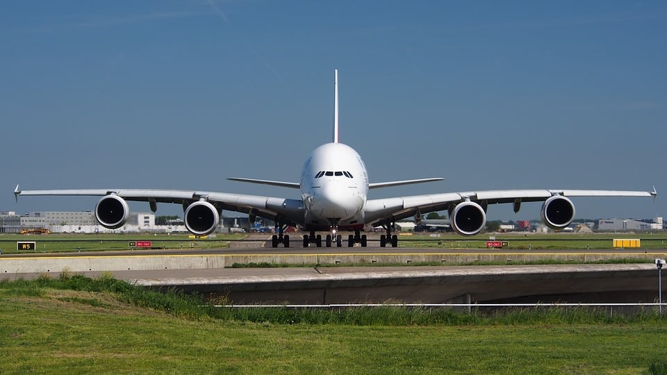 Airbus pronta a lasciare a terra il "gigante" A380