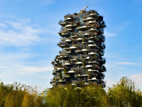 Bosco verticale, terme e biblioteche. Gli "archi-gioielli" finiti nel tritacarne