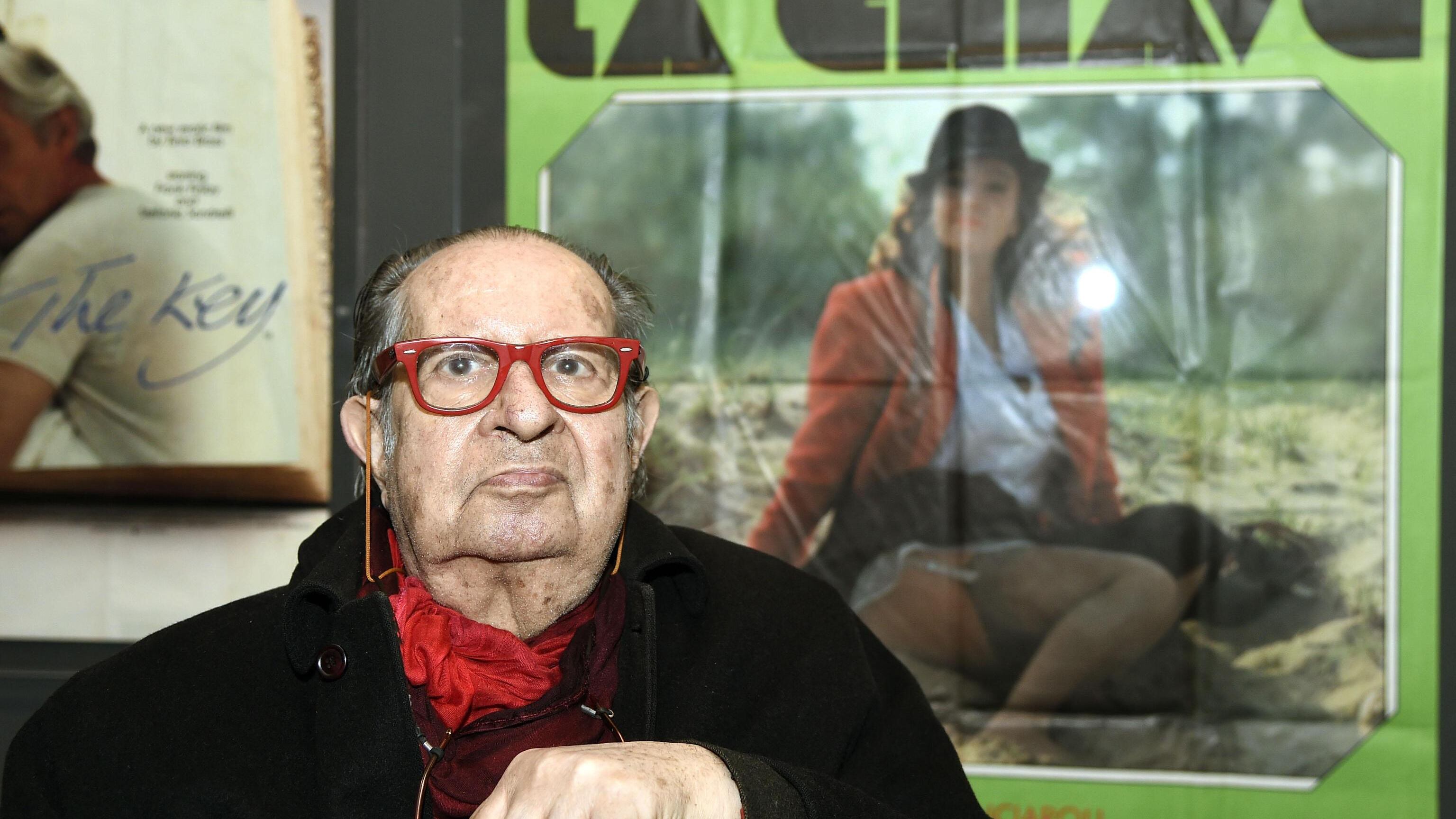 Tinto Brass compie 90 anni: i 5 migliori film del maestro dell'erotico